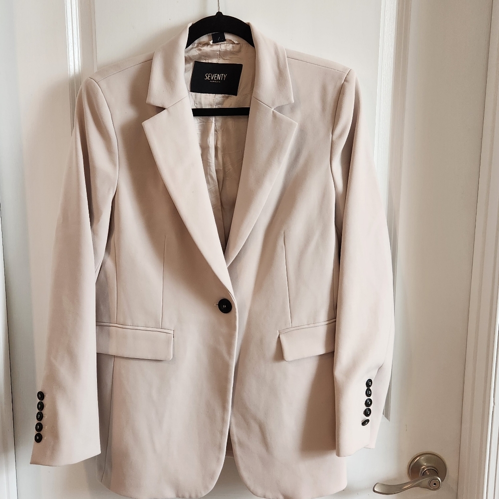 Seventy Venezia luxury brand pink blazer size large